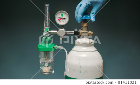 Medical oxygen shortage because Coronavirus pandermic 81411021