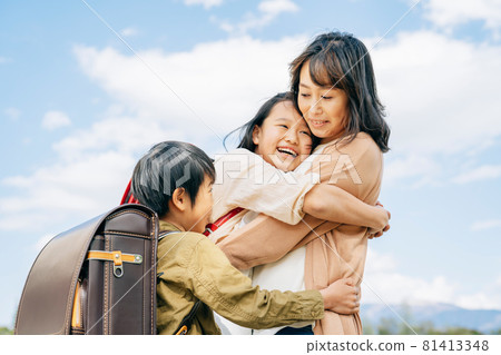 Good friend parents Good friend parents 81413348