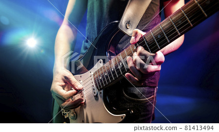 搖滾吉他手形像素材 81413494