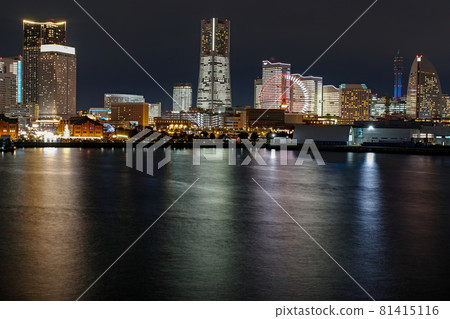 Yokohama / 2020 Minatomirai 21 office whole building light up (TOWERS Milight) Yokohama / 2020 Minatomirai 21 office whole building light up (TOWERS Milight) 81415116