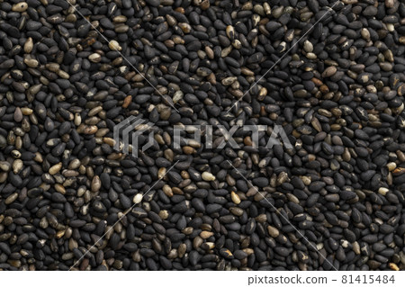 Black sesame (overhead view) 81415484