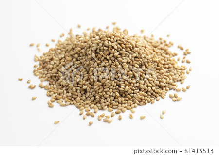 White sesame (white background) White sesame (white background) 81415513