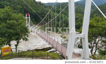 'Gokungugok' valley water in Hwacheon, Gangwon-do, Korea 81423851