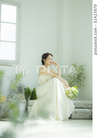 Bridal image Bridal image 81423979