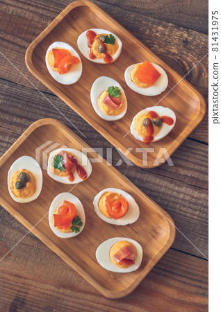 Sriracha deviled eggs 81431975