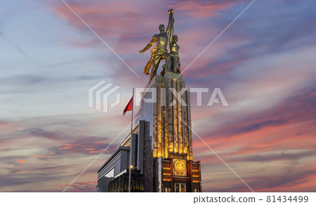 Famous soviet monument Rabochiy i Kolkhoznitsa ( Worker and Kolkhoz Woman or Worker and Collective Farmer) of sculptor Vera Mukhina, Moscow, Russia. Made of in 1937 81434499