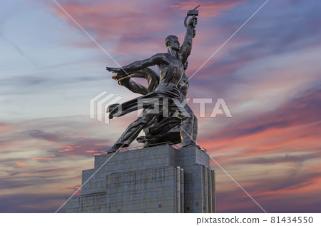 Famous soviet monument Rabochiy i Kolkhoznitsa ( Worker and Kolkhoz Woman or Worker and Collective Farmer) of sculptor Vera Mukhina, Moscow, Russia. Made of in 1937 81434550