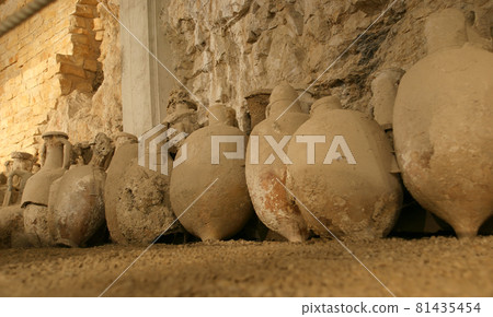 Roman amphora, Arena (colosseum)  in Pula, Croatia 81435454