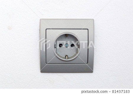 Electrical socket type F. 81437183