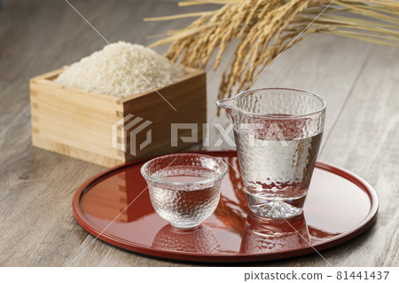 Sake sake cold sake 81441437