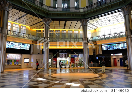 Tokyo Station Marunouchi South Exit 81446080