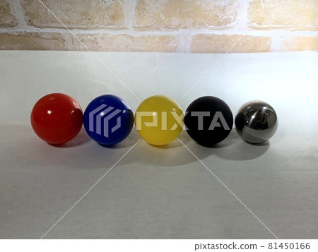 彩球_光強與色差006 81450166