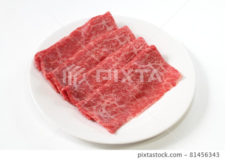 Beef thigh slice for sukiyaki (Japanese black beef grade 5 from Akita prefecture) 81456343
