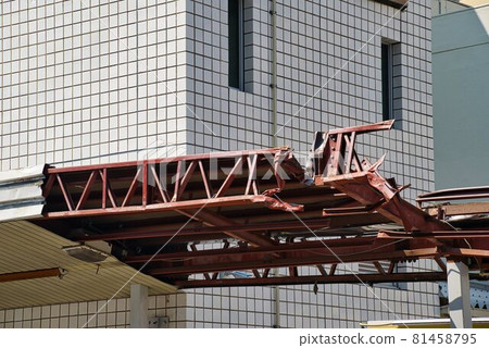 Arcade demolition work: exposed steel frame components Arcade demolition work: exposed steel frame components 81458795