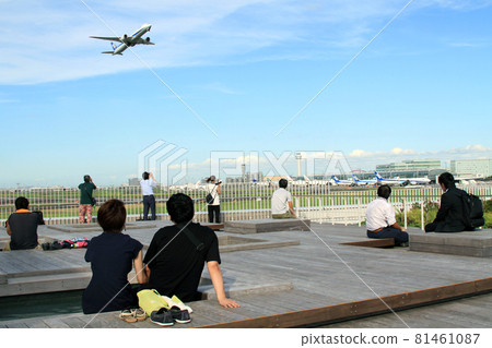Haneda Innovation City Footbath Skydeck 81461087