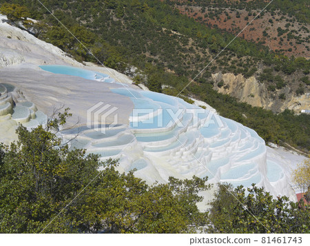China's Yunnan-Haisui Limestone Shelf / Baishuitai, Yunnan, China 81461743