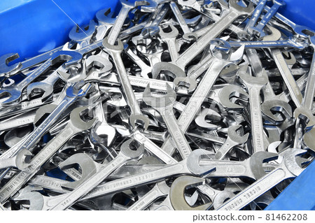 A large amount of spanner wrench A large amount of spanner wrench 81462208