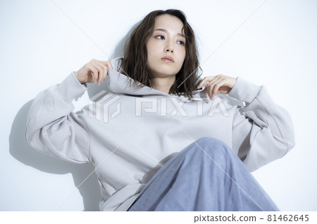 Hoodie woman 81462645