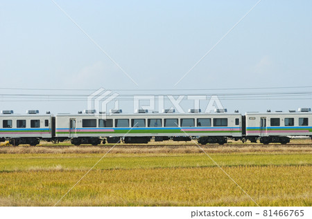 北陸本線 三河加賀笠間 JR 西 12 系列紀之國 ④ Oro 12-814（宮原） 山邊 81466765