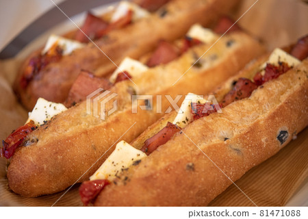 Neighborhood bakery Neighborhood bakery 81471088