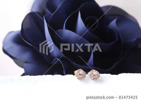 earring earring 81473425