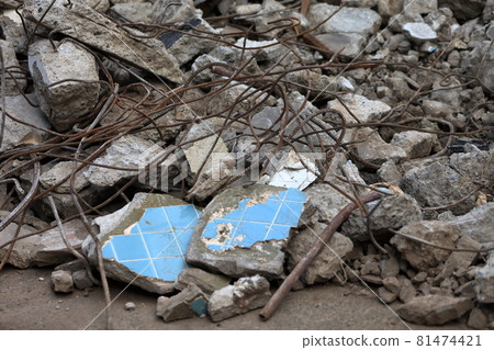 Image of apartment being demolished 81474421