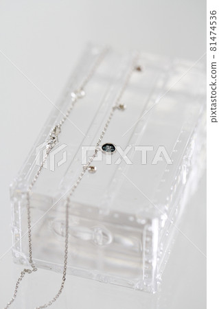 earring earring 81474536