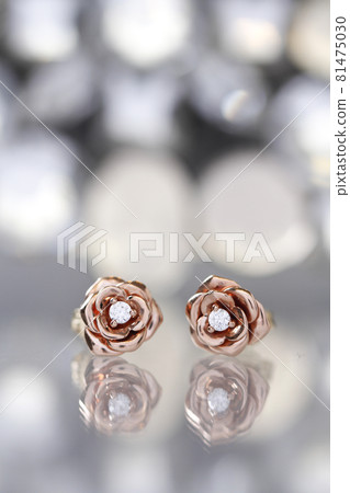 earring 81475030