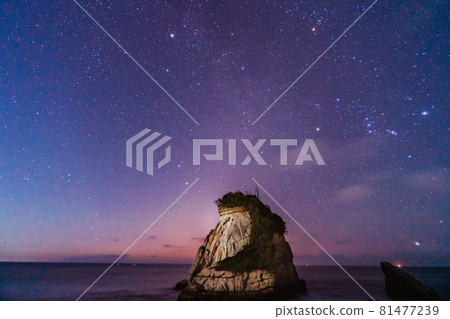 千葉夫婦岩的星空 81477239