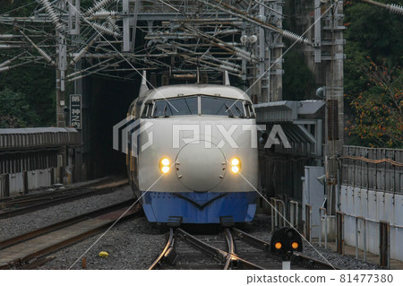 系列 0 新幹線兒玉 81477380