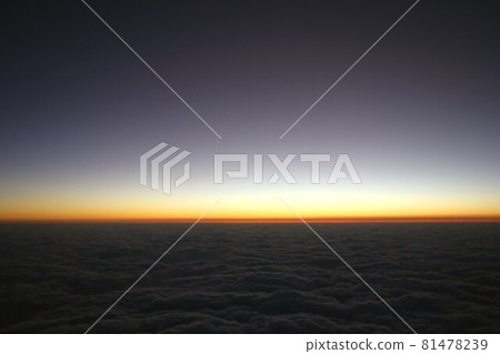 See the sea of clouds from the sky waiting for the quiet evening to come soon See the sea of clouds from the sky waiting for the quiet evening to come soon 81478239