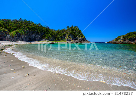 式根島的翡翠海 式根島的翡翠海 81478257