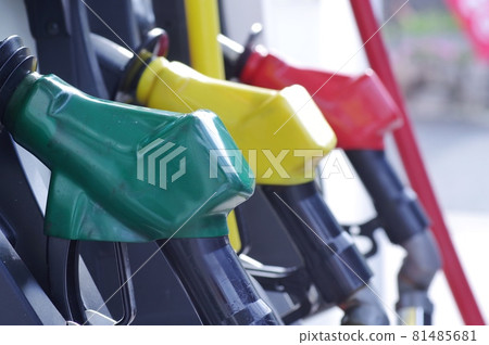 自助式加油站 81485681