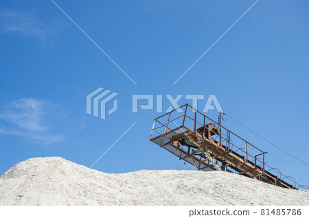 Sand hill and conveyor belt 81485786
