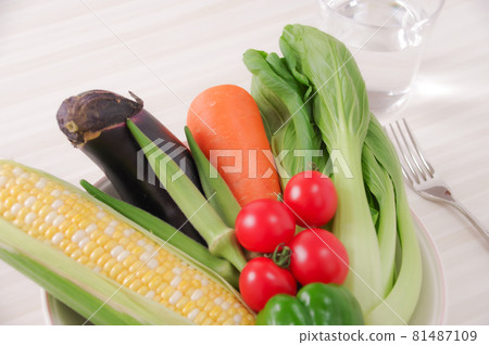 Lots of vegetables Lots of vegetables 81487109