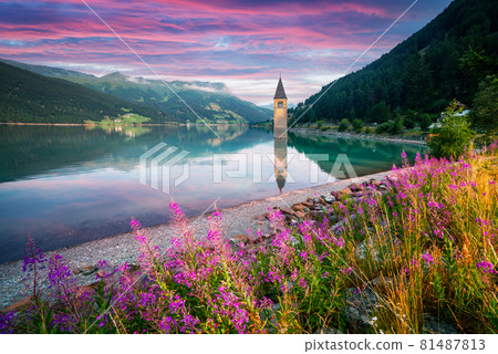 Beautiful view of the lake Resia 81487813