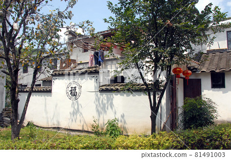 Jiangwan in Wuyuan County, Jiangxi Province, China. Jiangwan is an ancient town in Wuyuan County which is known for its Tang Dynasty architecture. Traditional house in residential area. 81491003