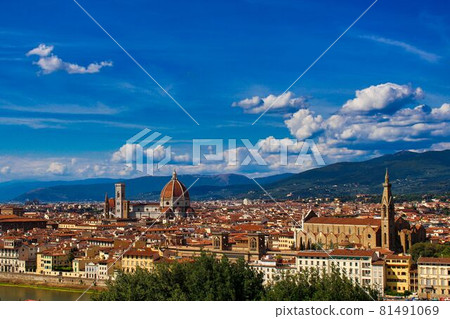 Overlooking Florence from Michelangelo Square Overlooking Florence from Michelangelo Square 81491069