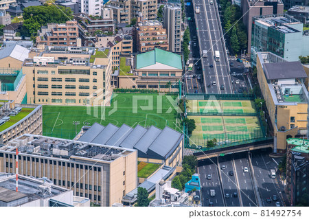 View of Tokyo cityscape in Japan, such as the cityscape of Shibuya, Shibuya-ku (Aoyama Tunnel, Aoyama Gakuin) 81492754