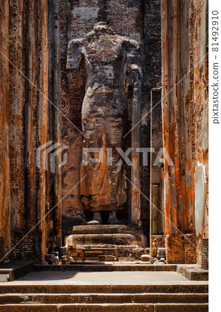 Ruins of Lankatilaka Vihara temple with Buddha image. Pollonaruwa, Sri Lanka 81492910