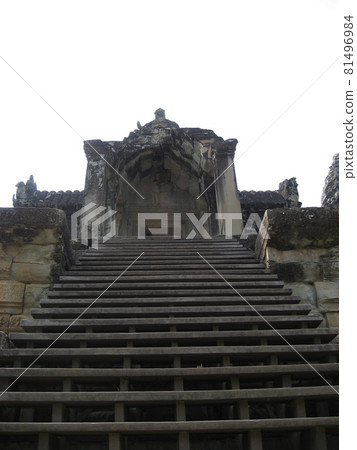 Inside Angkor Wat, Cambodia. (Second corridor) Inside Angkor Wat, Cambodia. (Second corridor) 81496984