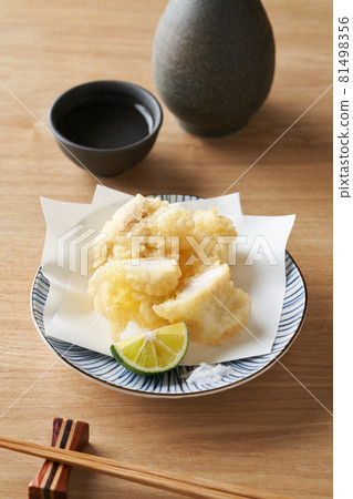 Torafugu Shirako Tempura 81498356