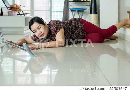 Senior asian woman suffering from falling down of staircase at home Senior asian woman suffering from falling down of staircase at home 81501847