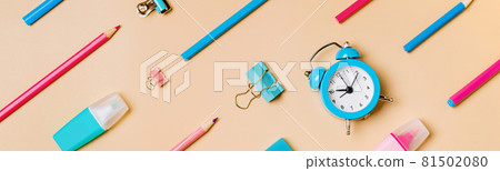 Back to school diagonal pattern, neutral beige bg 81502080