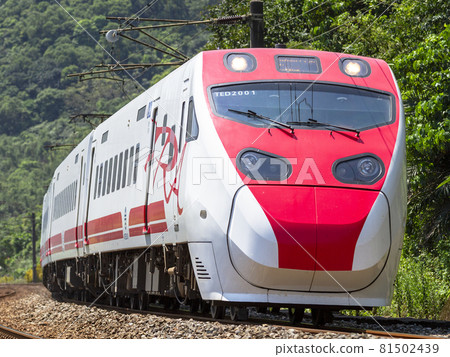 台灣國鐵TEMU2000型列車 81502439
