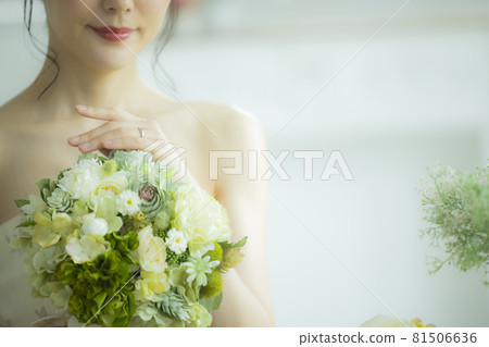 新娘形象 81506636