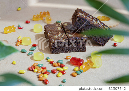 Brownies and Jellies 81507542