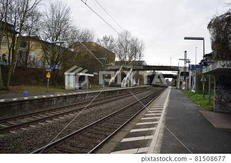 S-Bahn unmanned station on the outskirts of Frankfurt (Germany) 81508677