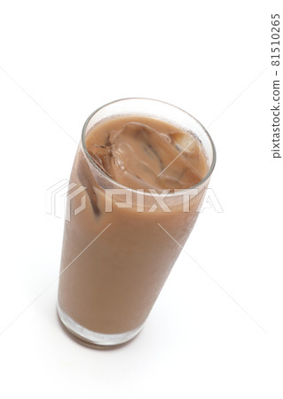 Ice milk tea 81510265