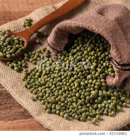 綠豆 豆子 mung bean green raw りょくとう 緑豆 81519961